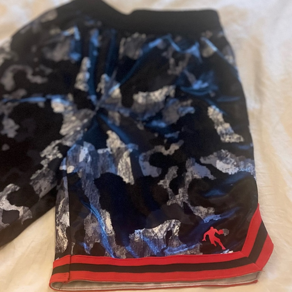 3/$19 And1 pull on athletic Basketball jogger shorts - Picture 6 of 16